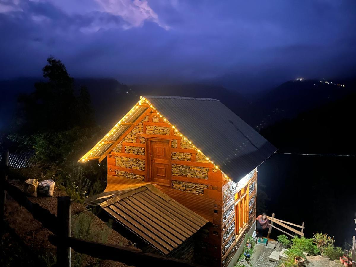 Nebula Nook Cottages Jibhi エクステリア 写真